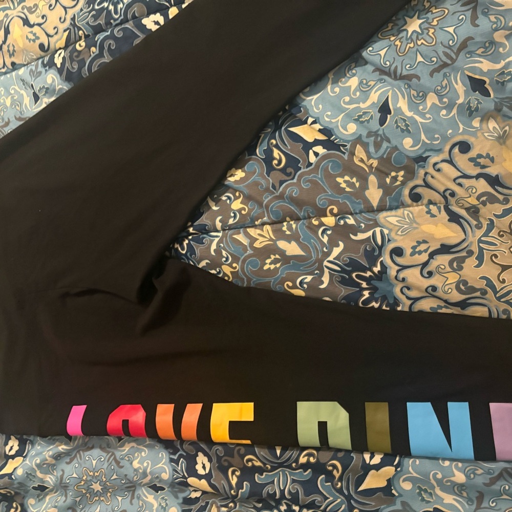 VS PINK leggings xxl - Picture 3 of 5